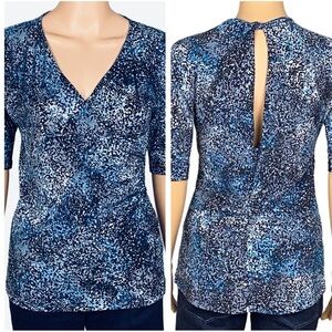 BCBGMAXAZRIA surplice neckline jersey blouse with deep keyhole back. Medium. EUC